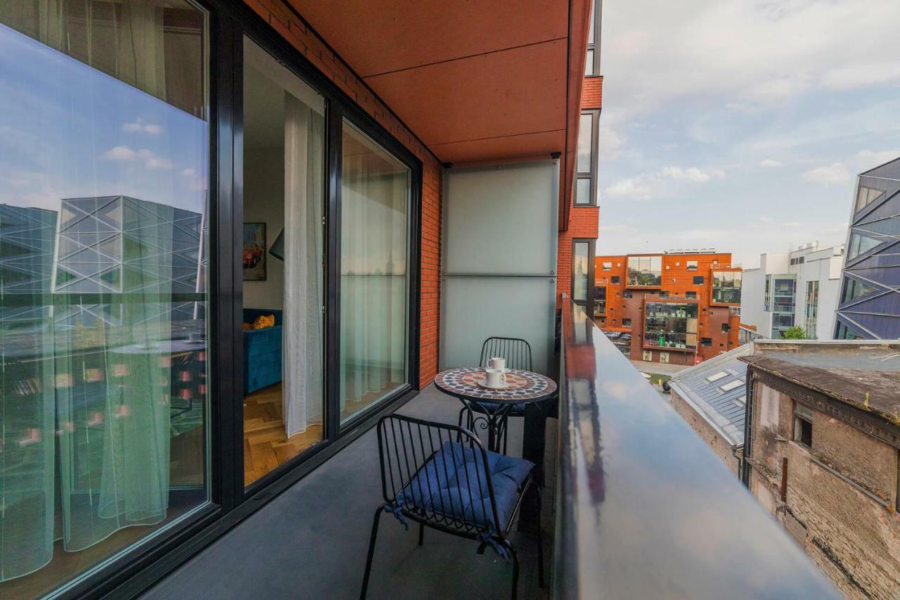 Modern Luxury Apartment In City Centre Tallinn Bagian luar foto